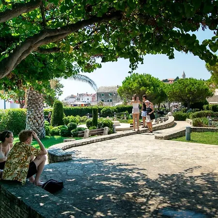 And Mate-mare Apartamento Primošten